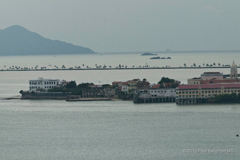 20101203_153104 D300.jpg - Casco Viejo from the Intercontinental Hotel.  The dome of the Iglesias San Francisco is clearly seen